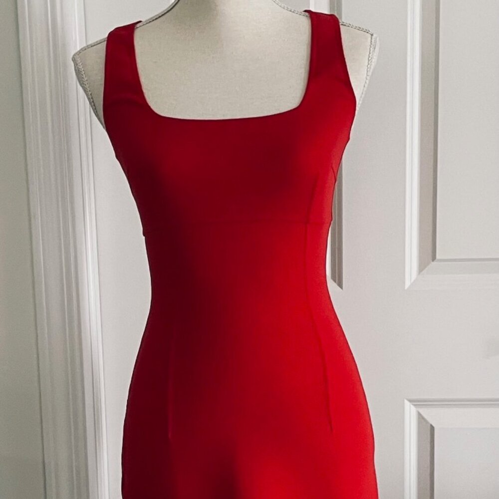 MICHAEL KORS RED FITTED SQUARE NECK SHEATH DRESS - SIZE 2